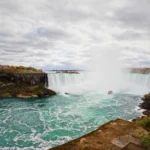 多倫多瀑布Niagara Falls行程攻略（含交通、必去景點、跟團推薦）